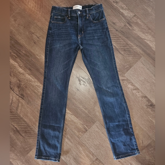 Abercrombie Kids Girls Dark Wash Straight Leg Skinny Jeans - Size 13/14 Long - Picture 2 of 6